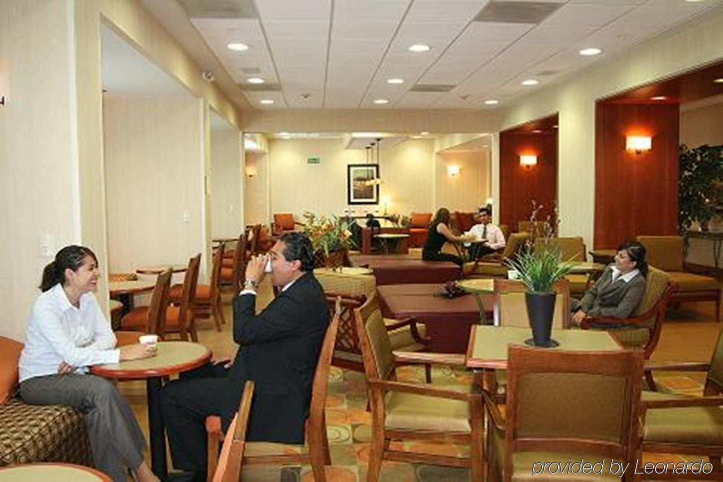 Hotel Hampton By Hilton Tecnologico Querétaro